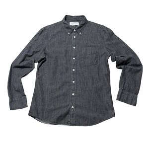 Everlane Men’s Button-Down Shirt in Charcoal Gray
